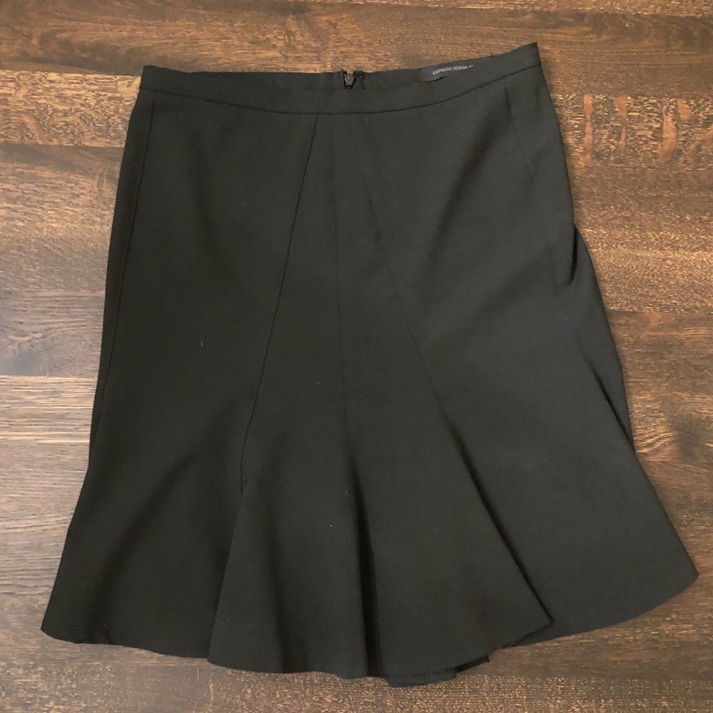 Black skirt with flare